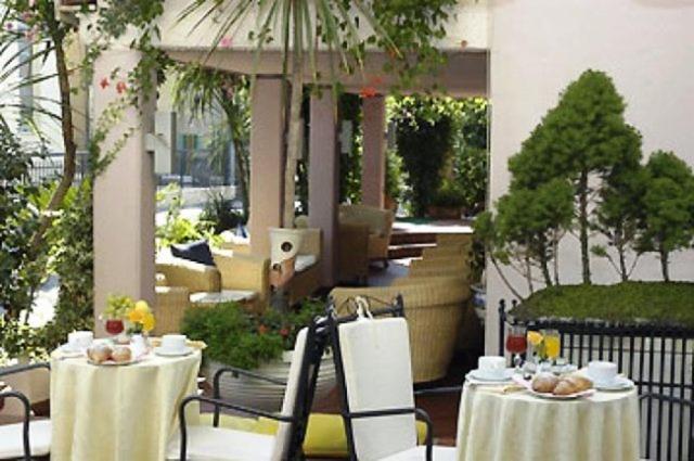 Hotel Derby Белариа-Игеа Марина Екстериор снимка