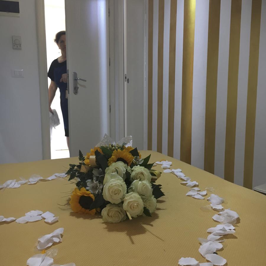 Hotel Derby Белариа-Игеа Марина Екстериор снимка